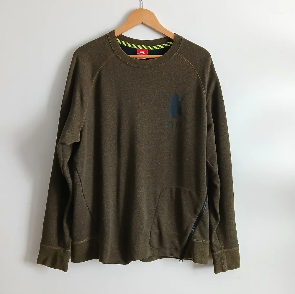 Nike Track and Field Green Sweatshirt XL